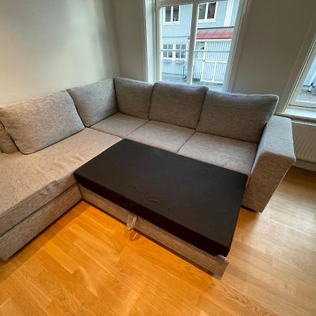 Fint, Gratis Parkering, Med 20 Min Till Goeteborg C Kungalv Exterior photo